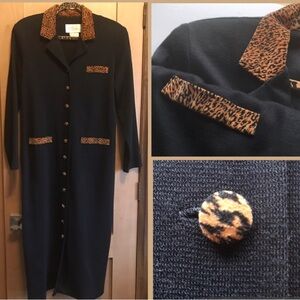 Stunning Classic Dress/coat with Leopard Hair-Bar Accent